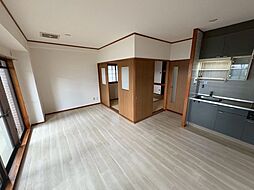 居間
