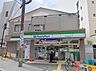 周辺：【コンビニエンスストア】ファミリーマート 豊中駅西口店まで612ｍ