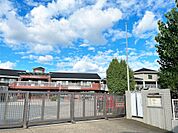 ひまわり幼稚園（697m）