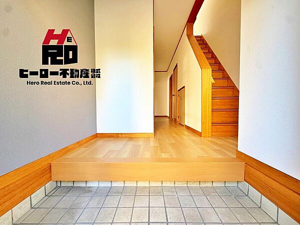 玄関を拡大表示