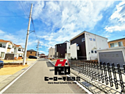 南向きの陽当たり良好・通風良好と緑豊かな住宅地です。