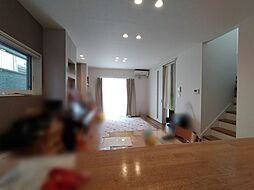 居間