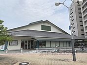 ラッキーやまと　小泉店まで100メートル