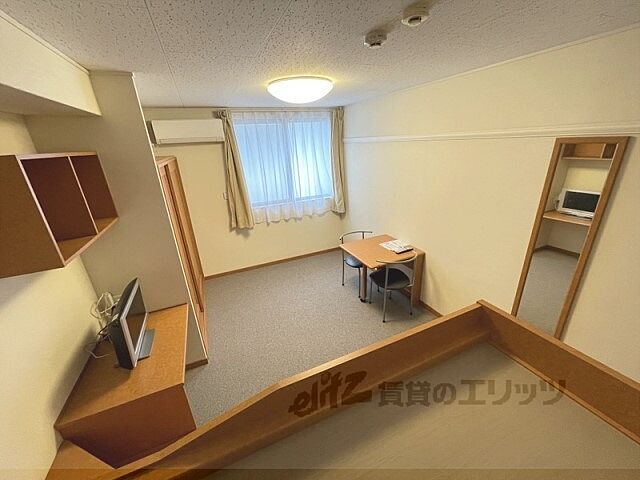 寝室