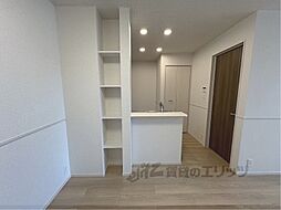 カーサ・リンドペローI 105 1階1LDKのリビング/ダイニング