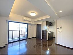 幸ｃｏｕｒｔ　ｎａｒａ　ｓａｎｊｏ 7階2LDKのリビング/ダイニング