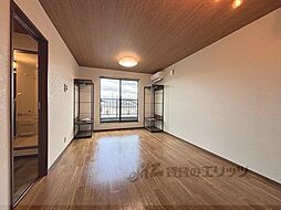 近鉄生駒線 勢野北口駅 徒歩7分の賃貸アパート 3階ワンルームのリビング/ダイニング