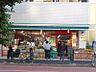 周辺：営業時間：8時〜23時イオングループのコンビニ 、気軽に利用出来ます。