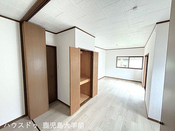 洋室