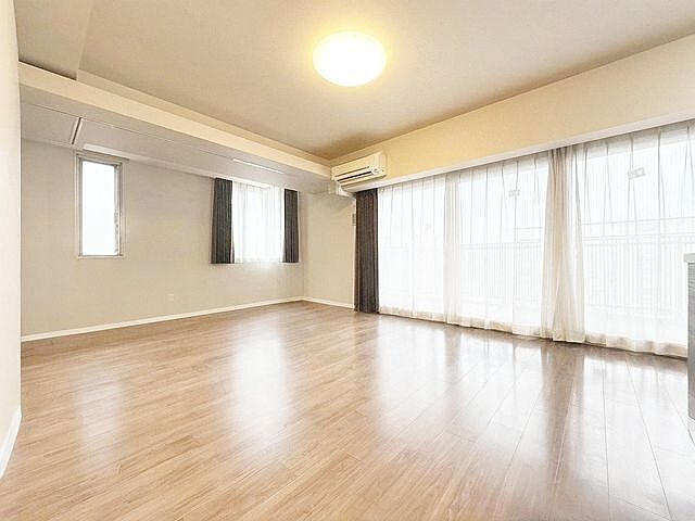 リビング/ダイニング プラセシオン明倫 9階/-