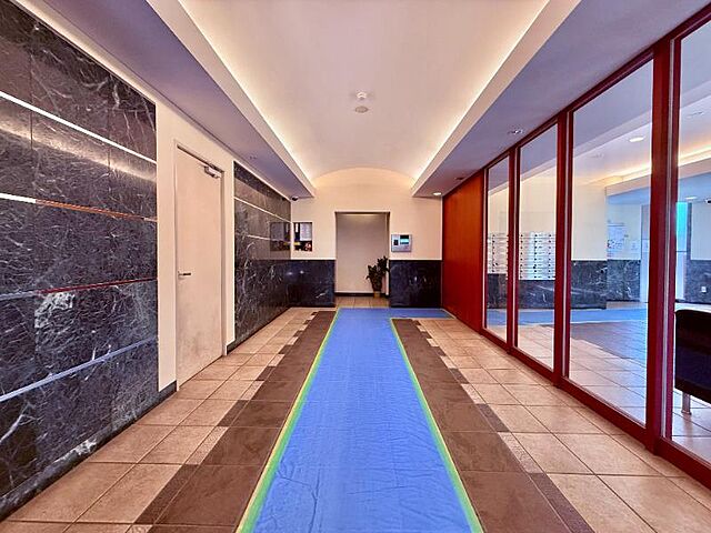 エントランス アンビシャスプラザお花茶屋 12階/-