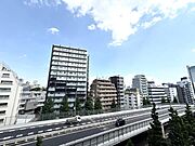 晴れた日には青空が広がります