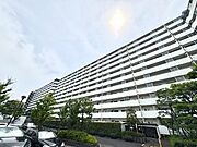 総戸数293戸の大規模レジデンスです。