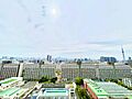 都会の景色を望...