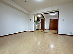 インター久留米SUR 401 4階1LDKのリビング/ダイニング