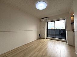 ファミリア長門石 202 2階1LDKのリビング/ダイニング