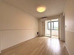 ファミリア長門石 104 1階1LDKのリビング/ダイニング