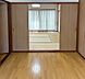 室内：洋の空間から和の趣へ。落ち着きある和室が日々の暮らしに彩りを添えます。