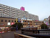 イオン 吹田店 452m
