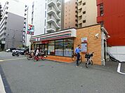 セブンイレブン大阪西中島6丁目店 471m