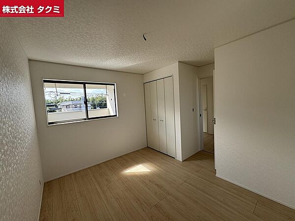 洋室を拡大表示