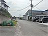 外観：現地までのメイン道路です。