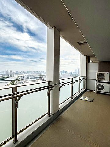 バルコニー スカイズタワー＆ガーデン 24階/-