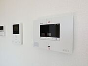 セコムと録画機能付カラーモニターインターホン