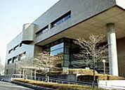 図書館「宇都宮市立中央図書館まで602m」