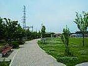 公園「インターパーク中央公園まで386m」