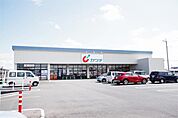 ドラッグストア 「カワチ薬品 ゆいの杜店まで539m」