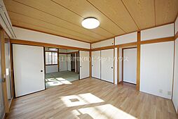 居間