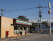 コンビニ「セブンイレブン河内中岡本店まで156m」