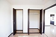 洋室収納
