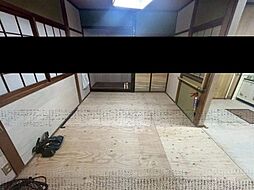 居間