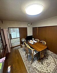 居間