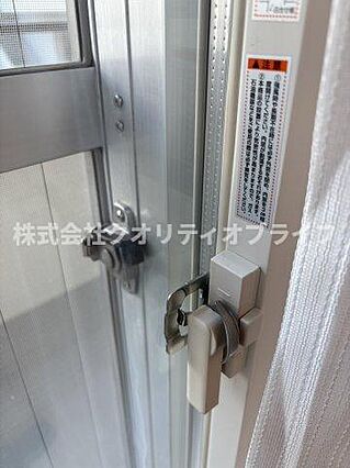 二重サッシで防...