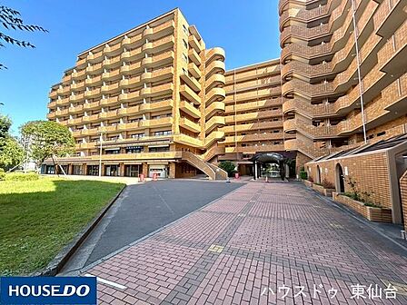 仙台中心部ほど近くの珍しいメゾネット物件です♪マンションながら、戸建気分の角部屋です♪