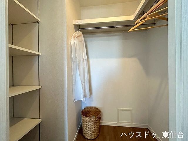 収納 ライオンズマンション沖野 5階/-