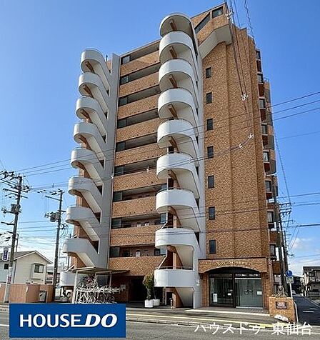 一味違うマンションには一味違うお部屋♪12月にリノベーションが完了した駅近角部屋物件です♪