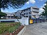 周辺：水戸市立千波中学校（2200m）