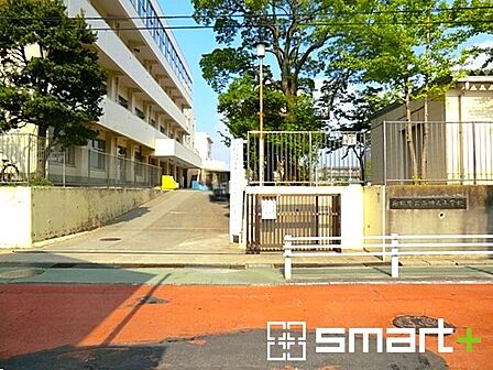海神南小学校(420m)