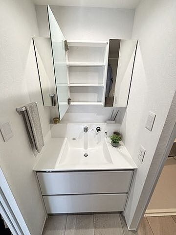 洗面 ライオンズマンション西岡 3階/-