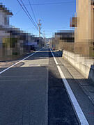 前面道路（北東）