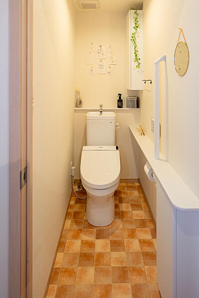 トイレを拡大表示