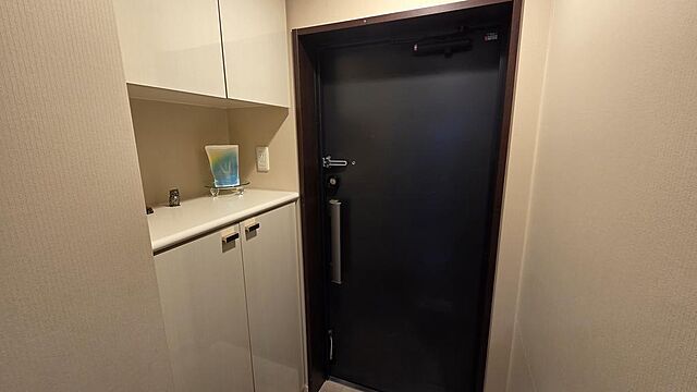 玄関 ユニ・アルス吹上プレジオ 4階/-