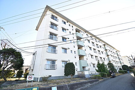 計画的な修繕がなされた管理体制良好の優雅な外観です♪