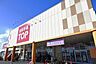 周辺：生鮮市場TOP 白岡西店★広々とした駐車場を完備しており、車での来店にも便利★店内では、新鮮な生鮮食品や日用品など、幅広い商品を取り扱っています。また、以下の施設やサービスも提供しており、買い…