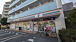 セブンイレブン 板橋東新町1丁目店日常のちょっとしたお買い物に便利なセブンイレブンが徒歩圏内。ATMや日用品、お惣菜なども揃っており、生活に欠かせない存在です。 320m
