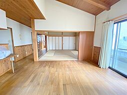 居間